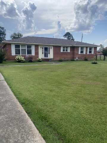 903 N Boulevard Dr., Amory, MS 38821