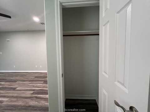 1101 North Houston Avenue, Bryan, TX 77803