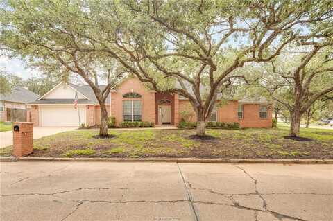 901 Bob White Street, Bryan, TX 77802