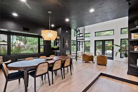 2811 Normand Drive, College Station, TX 77845