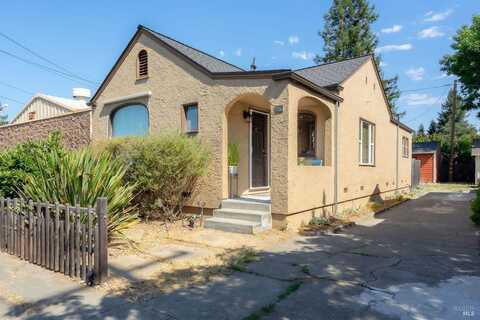 619 Oak Street, Santa Rosa, CA 95404