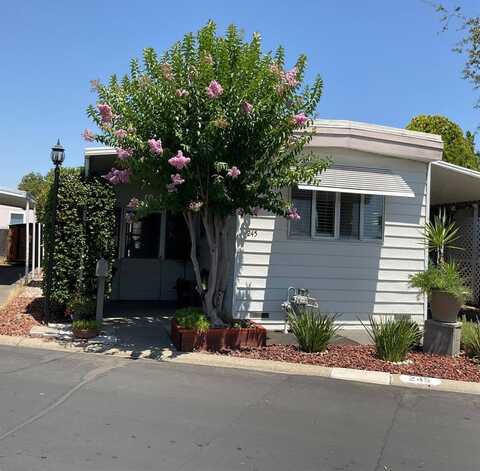 245 Rocky Hills Lane, Rancho Cordova, CA 95670