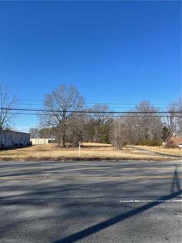 313 East Meadow Road, Eden, NC 27288