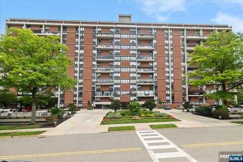 3 Horizon 626, Fort Lee, NJ 07024