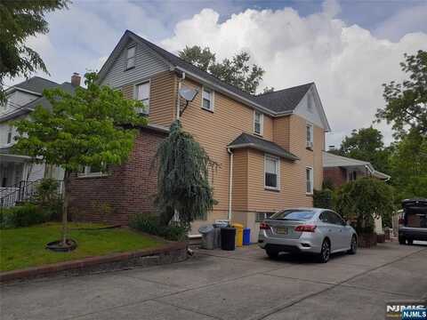 213 Elm Av Elm Avenue 2Fl, Teaneck, NJ 07660