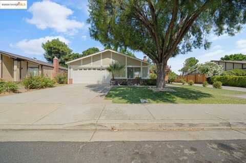 4148 Redwood Road, Livermore, CA 94551
