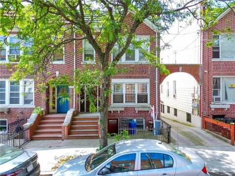 36 Parrott Place, Brooklyn, NY 11228