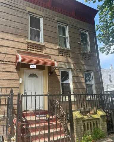 424 Berriman Street, Brooklyn, NY 11208