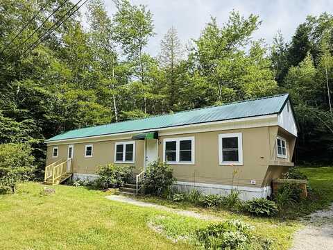 75 Pleasant Street, Plymouth, NH 03264