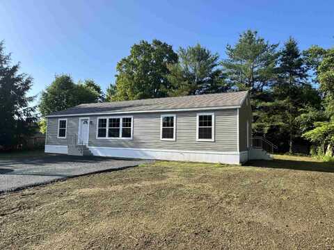 6 Rockwood Street, Hartland, VT 05052