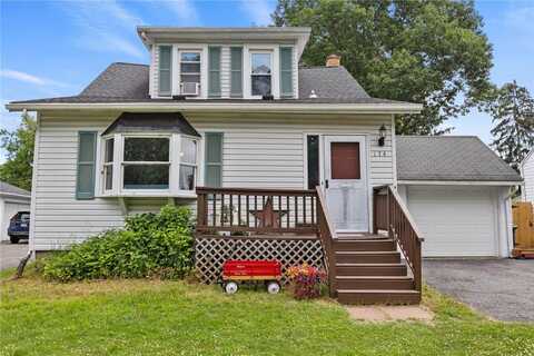 174 Frontenac Heights, Irondequoit, NY 14617