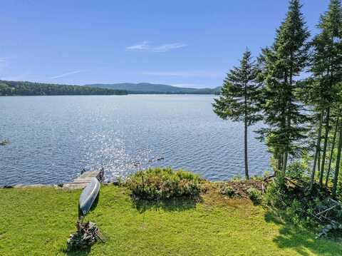 221 Beach Road, Pittsburg, NH 03592