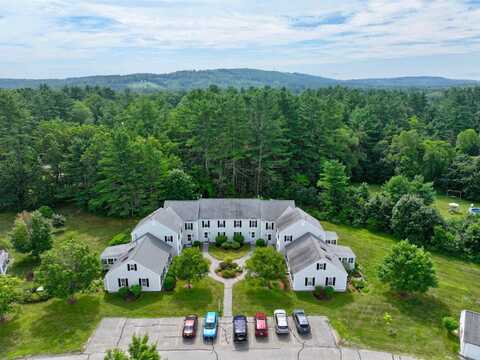 104 River Grant Drive, Hopkinton, NH 03229