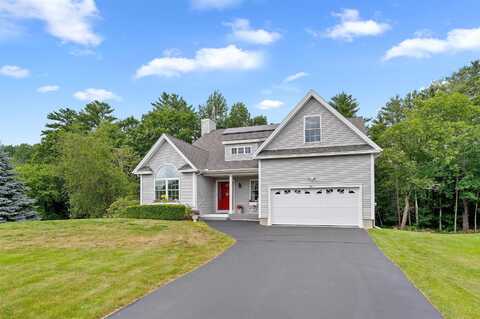24 Gladiola Way, Dover, NH 03820