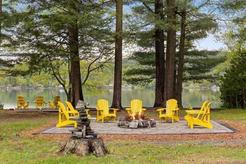 78 Camp Elizabeth Way, Newport, VT 05855