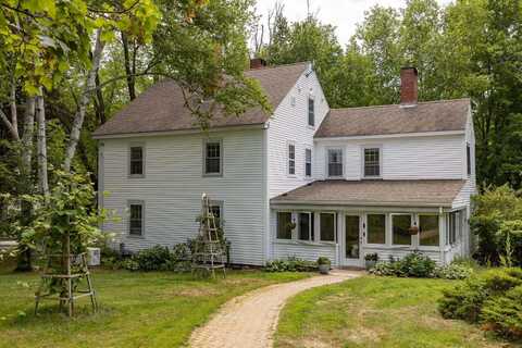 298 Exeter Road, Hampton Falls, NH 03844