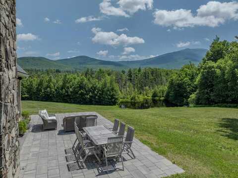 185 Notchway Drive, Franconia, NH 03580