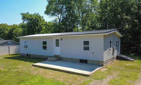 98 Rod Key Street, Lyndon, VT 05851