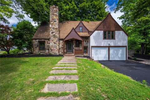 938 South Lincoln Road, Perinton, NY 14445