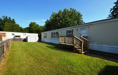 18 Mansfield Road, Milton, VT 05468