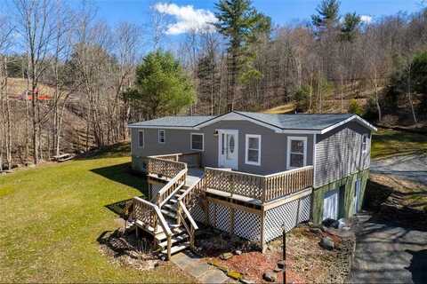 424 Moran Rd, Middletown, NY 12430