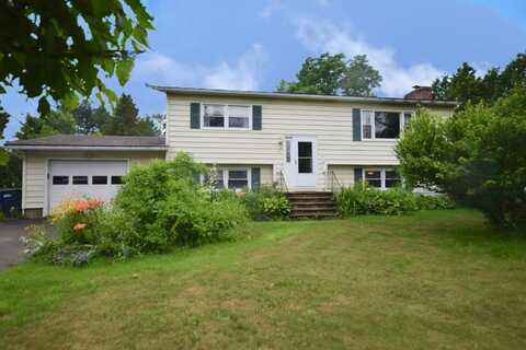 46 Bonanza Park, Colchester, VT 05446