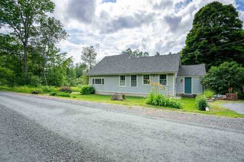 102 Turnpike Road, Thetford, VT 05075