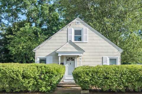 76 Charleston Avenue, Manchester, NH 03102