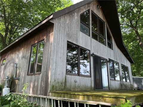 8227 Catfish Point Road, Cape Vincent, NY 13624