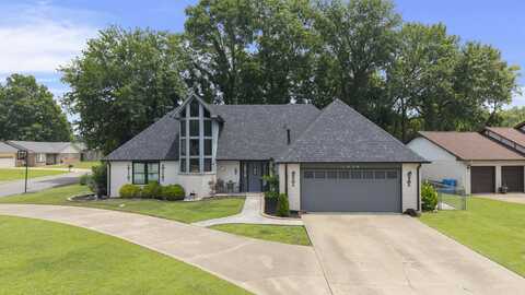 1934 Birnamwood Drive, Miami, OK 74354
