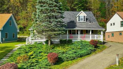 8 Van Buren Place, Ellicottville, NY 14731