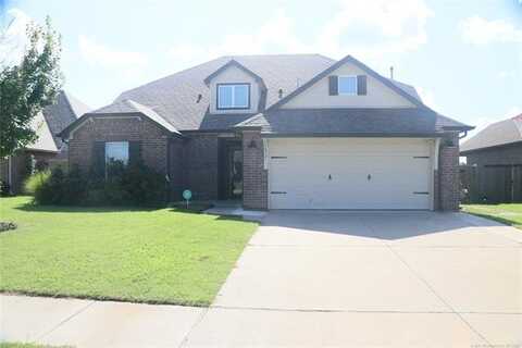 13672 S Kenosha Avenue, Glenpool, OK 74033