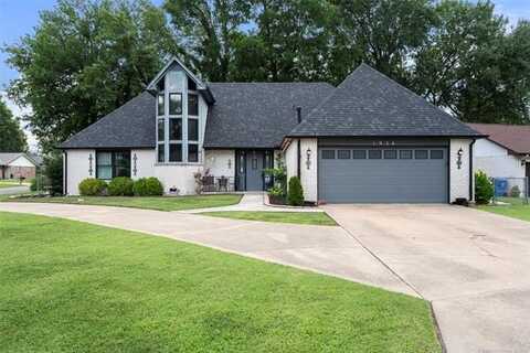 1934 Birnamwood, Miami, OK 74354