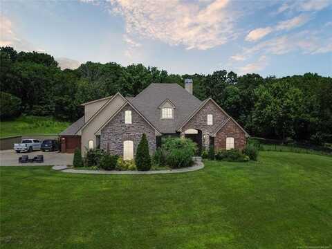 3751 N 427 Road, Pryor, OK 74361