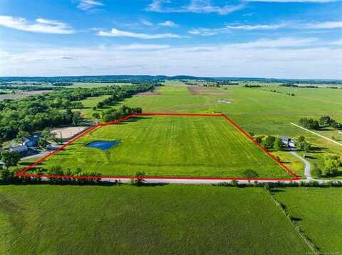 15 E 450 Road, Pryor, OK 74361