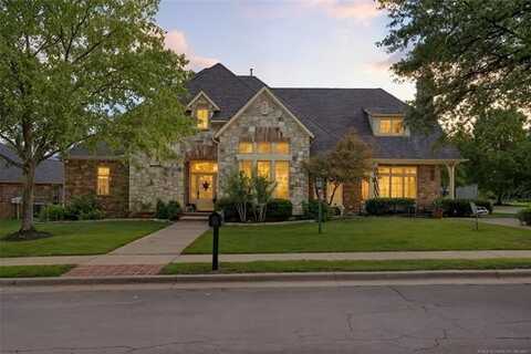 8311 S 67th East Avenue, Tulsa, OK 74133