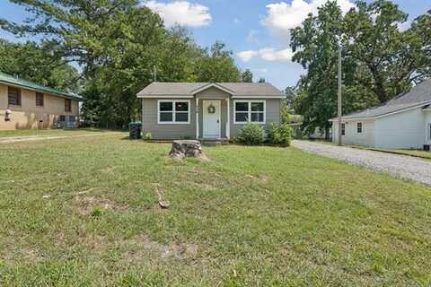 640 Oklahoma Avenue, Tahlequah, OK 74464