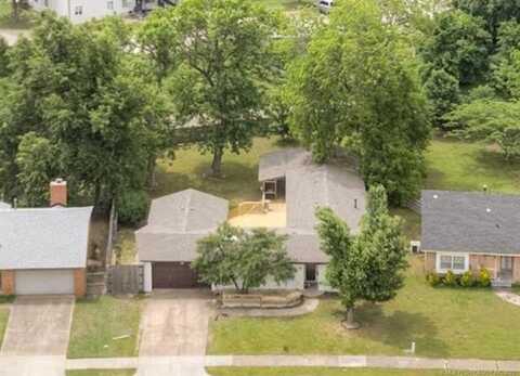 7446 E 20th Street, Tulsa, OK 74112