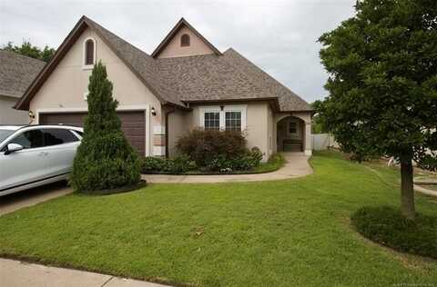 3924 N Pine Avenue, Broken Arrow, OK 74012