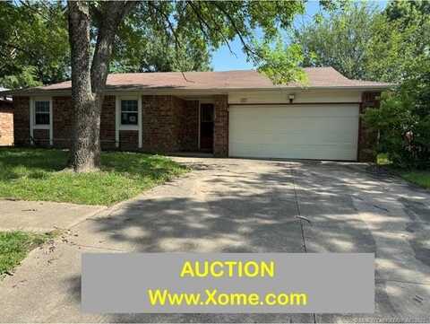 2001 W Gary Street, Broken Arrow, OK 74012