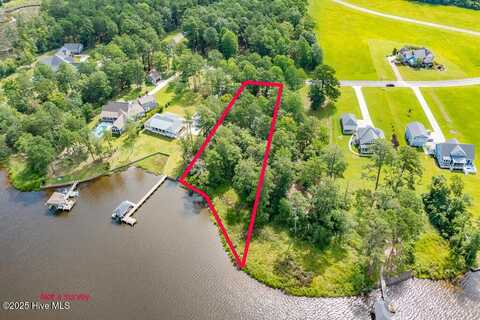 356 Southern Plantation Drive S, Oriental, NC 28571