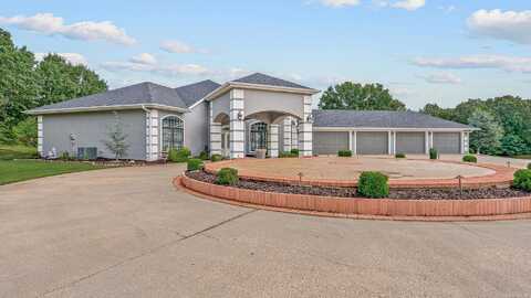 404 Foxfire Dr, Paragould, AR 72450