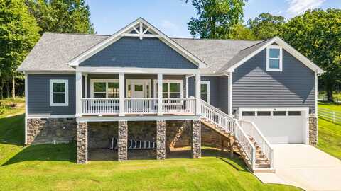 1215 Lee Pike, Soddy Daisy, TN 37379