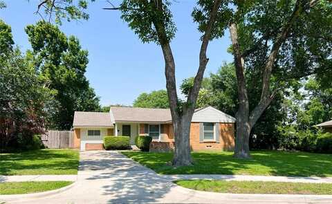 424 Classen Drive, Dallas, TX 75218
