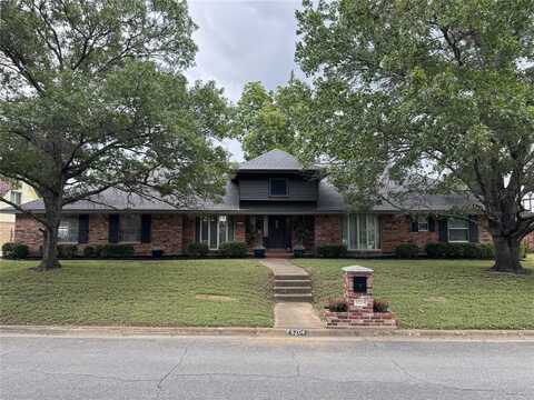 6204 Glengarry Court, North Richland Hills, TX 76180