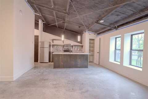 301 W Main Street, Midlothian, TX 76065