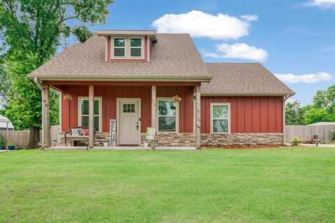 130 Fairview Street, Blossom, TX 75416