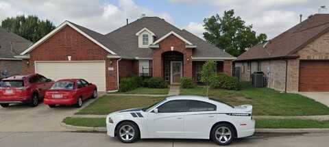 6955 Deer Run Drive, Watauga, TX 76137