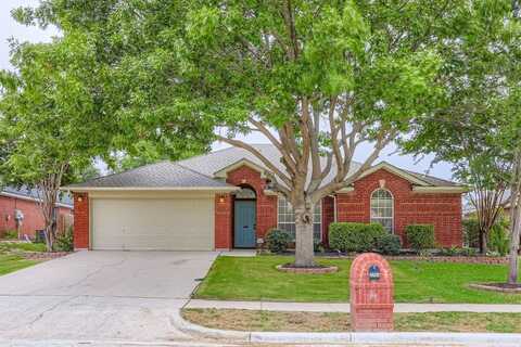 2204 Savannah Drive, Mansfield, TX 76063
