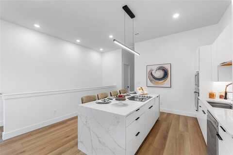 1115 Muncie Avenue, Dallas, TX 75212